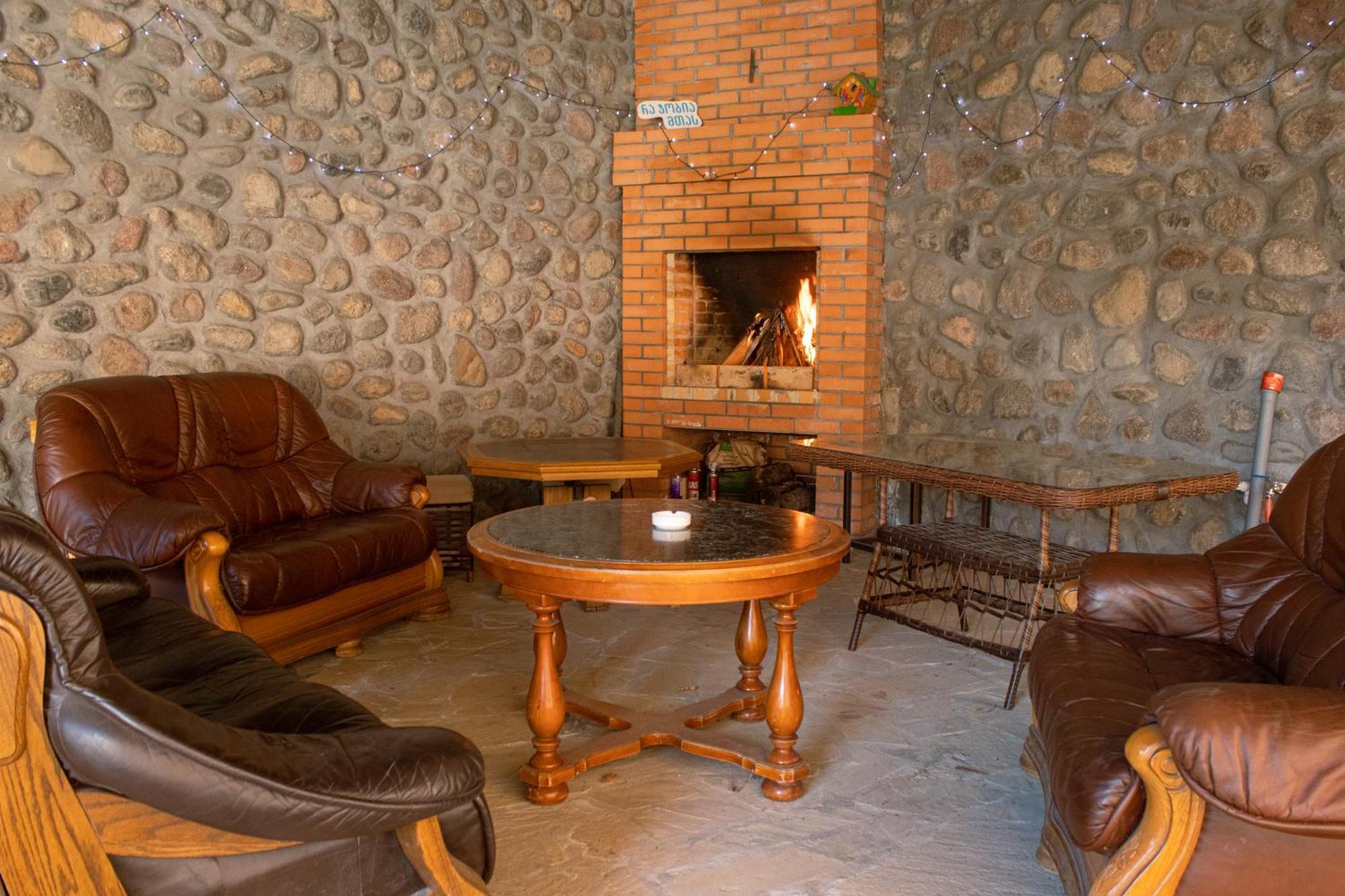 Guest House Oxygen 카즈베기 외부 사진
